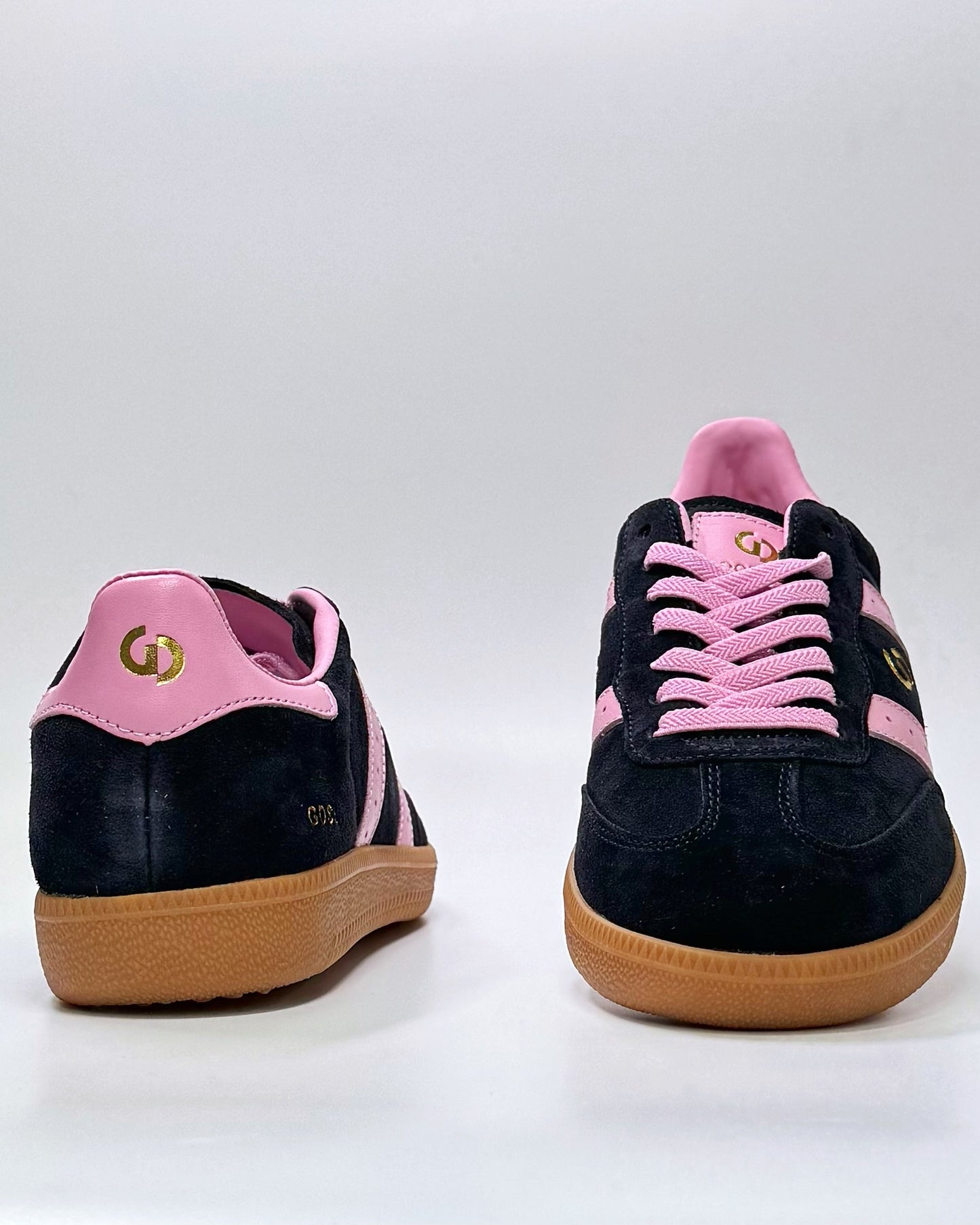 2001 Parallel (Navy/Pink Suede)