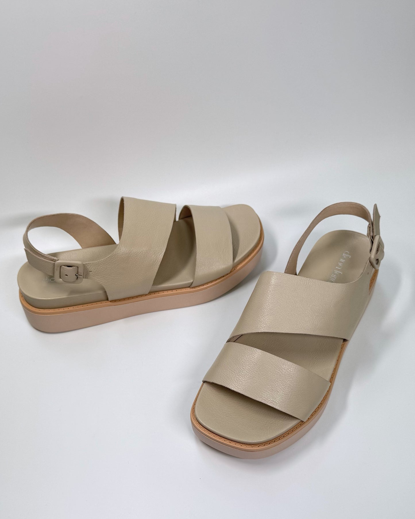 Brysin (Almond-Almond)