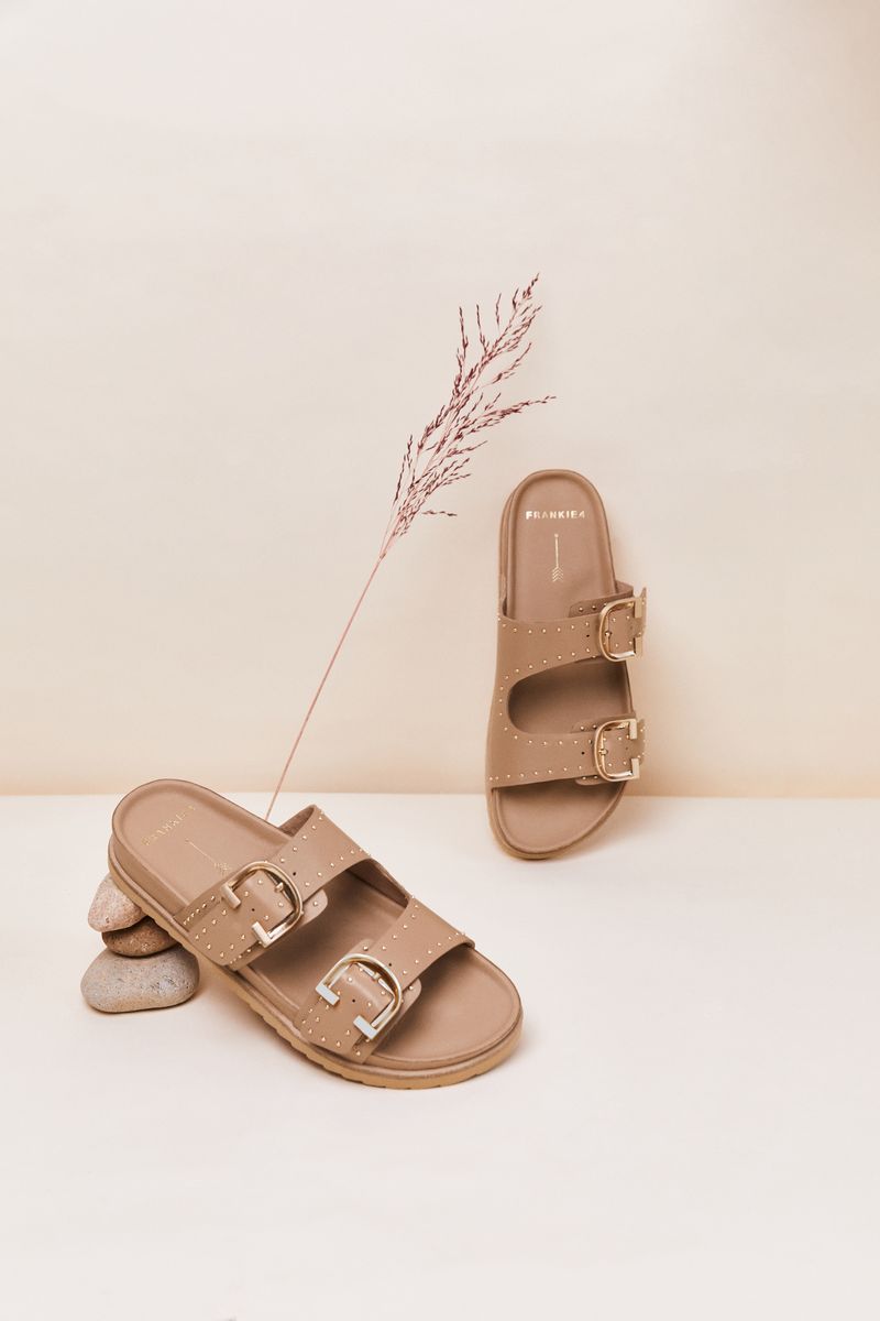 Deon (Camel Stud)