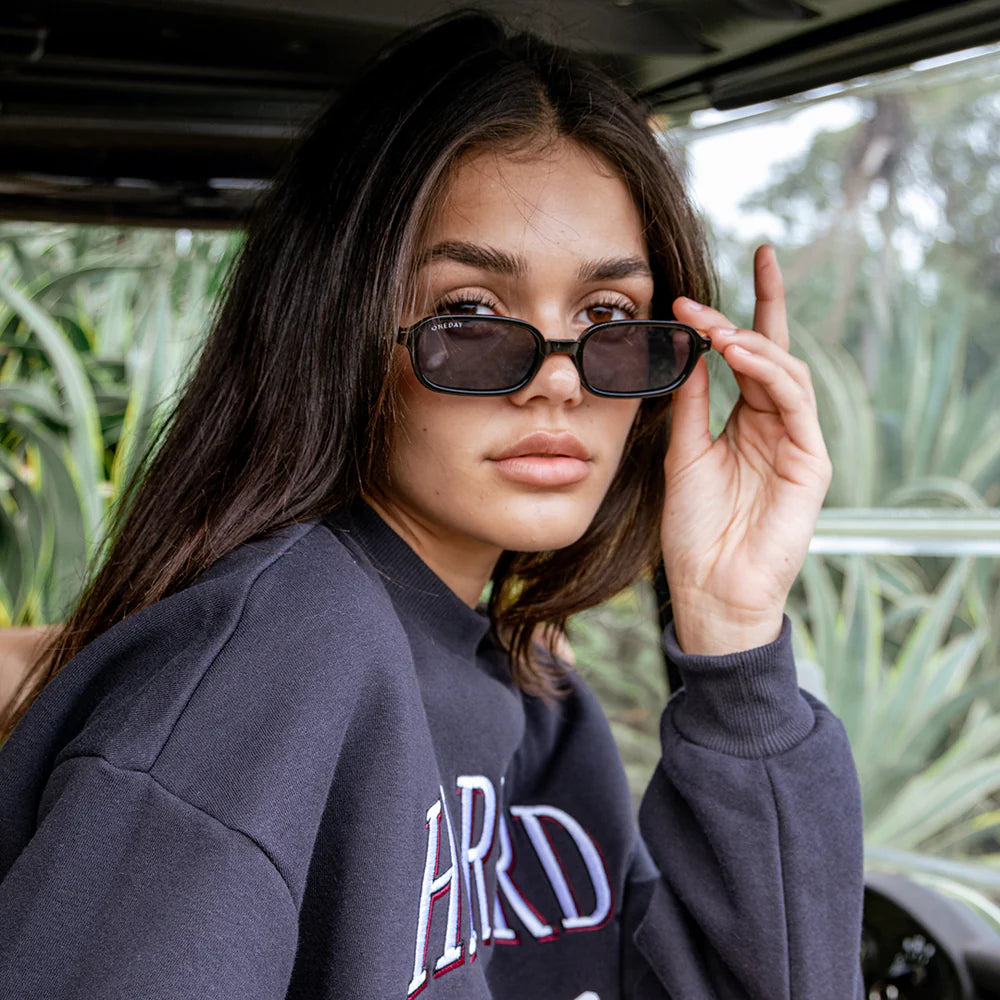 Ellery (Black Smoke)