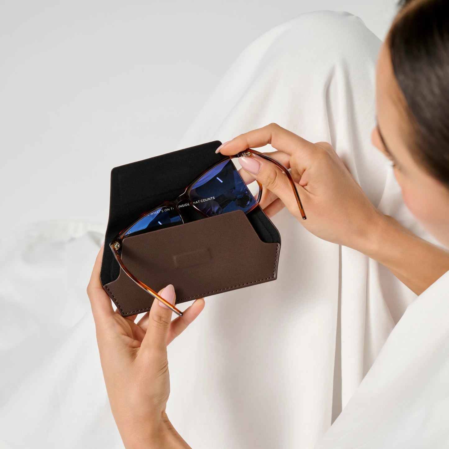 F&L Glasses Case (Chocolate)