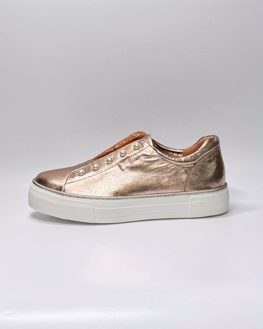 Fearl (Pale Rose Gold)