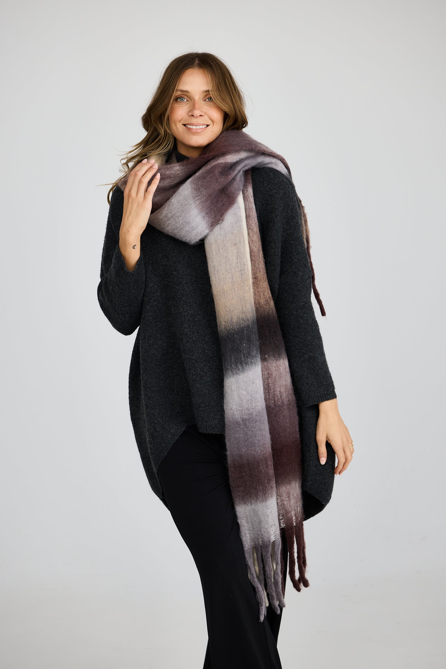 Cruz Scarf (Grey)