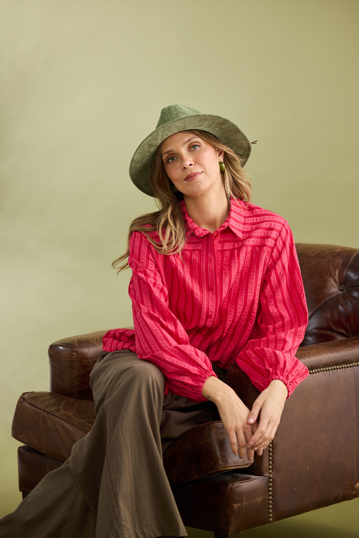 Island Shirt (Hibiscus Stripe)
