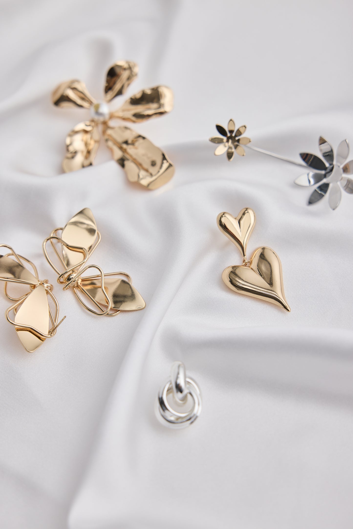 Garcelle Earrings (Gold)