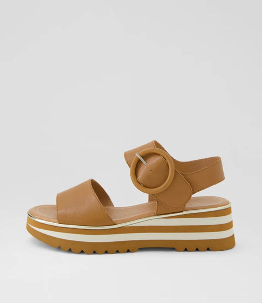 Django & Juliette Harlows Stripe Platform Leather Sandal Dark Tan | Women's Sandals | Gretel Lane