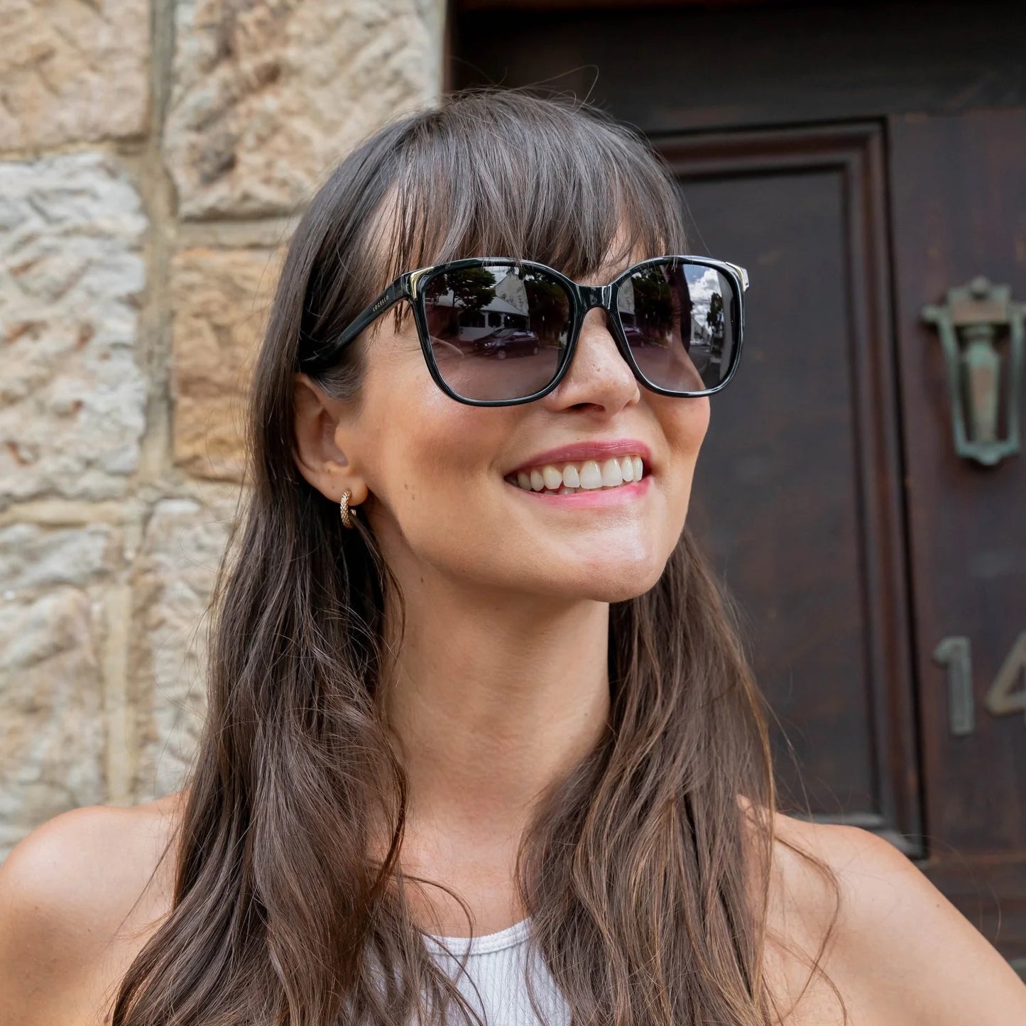 Leticia II (Black Shimmer Smoke)