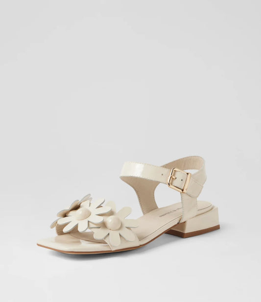 Django & Juliette Penee Low Heel Patent Leather Sandal Ivory | Women's Sandals | Gretel Lane