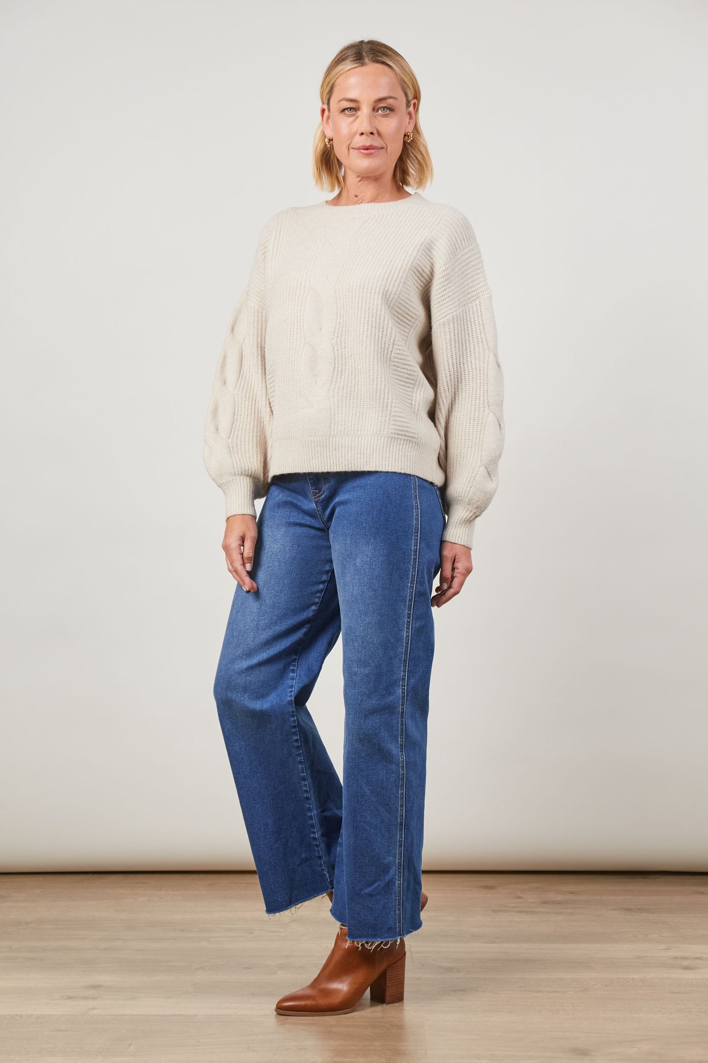 Renew Jumper (Creme)