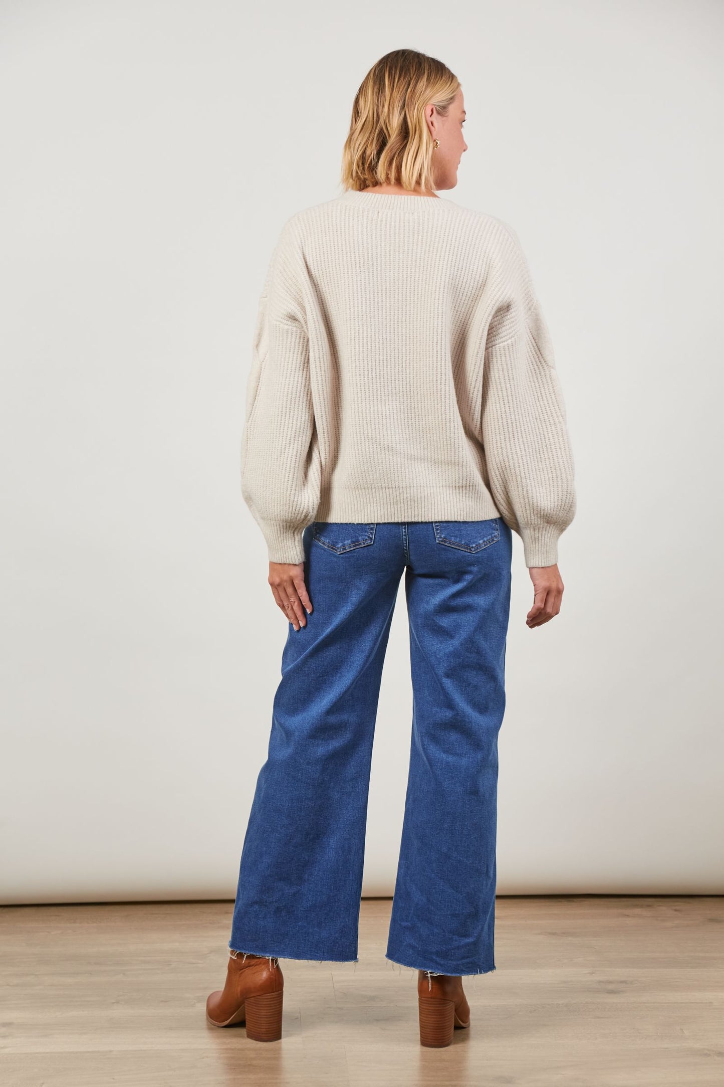 Renew Jumper (Creme)