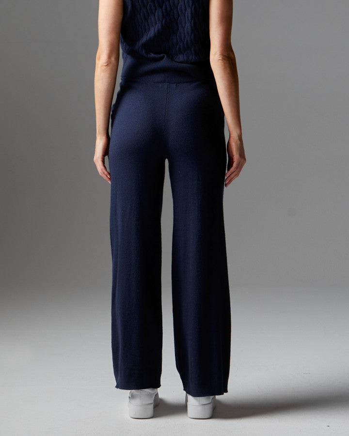 Bluebell Knit Pant (Navy)