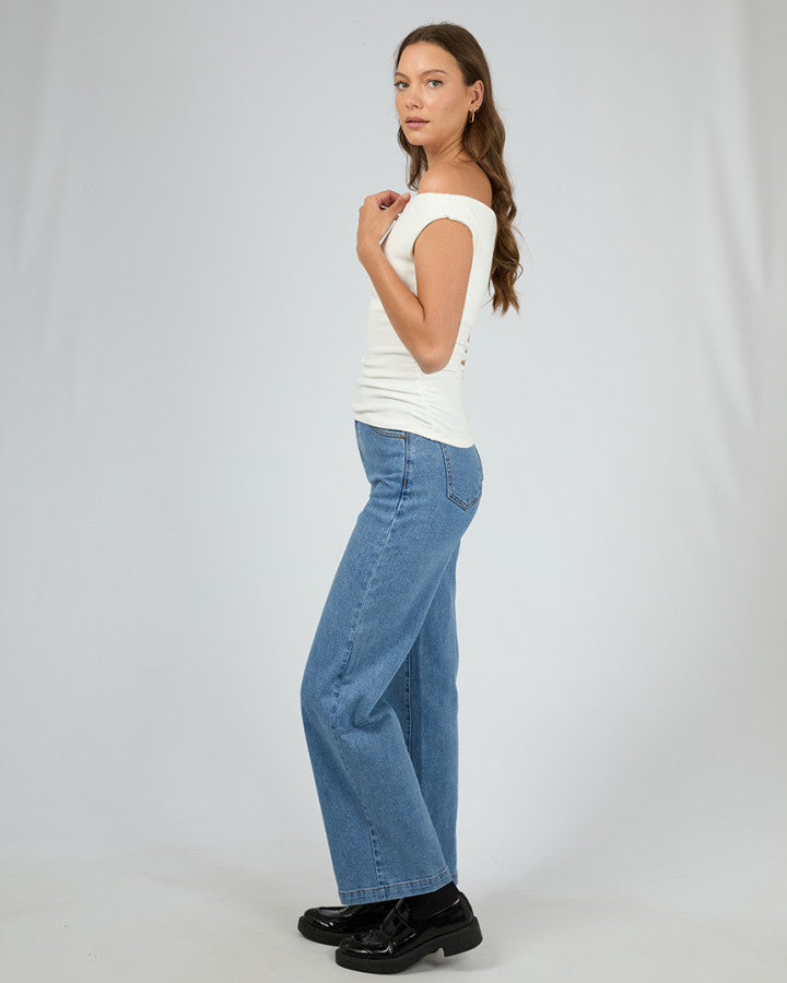 Kylie Off Shoulder Top (Vintage White)