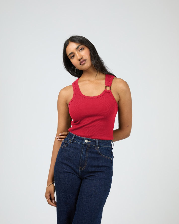 Sierra Tank (Red)