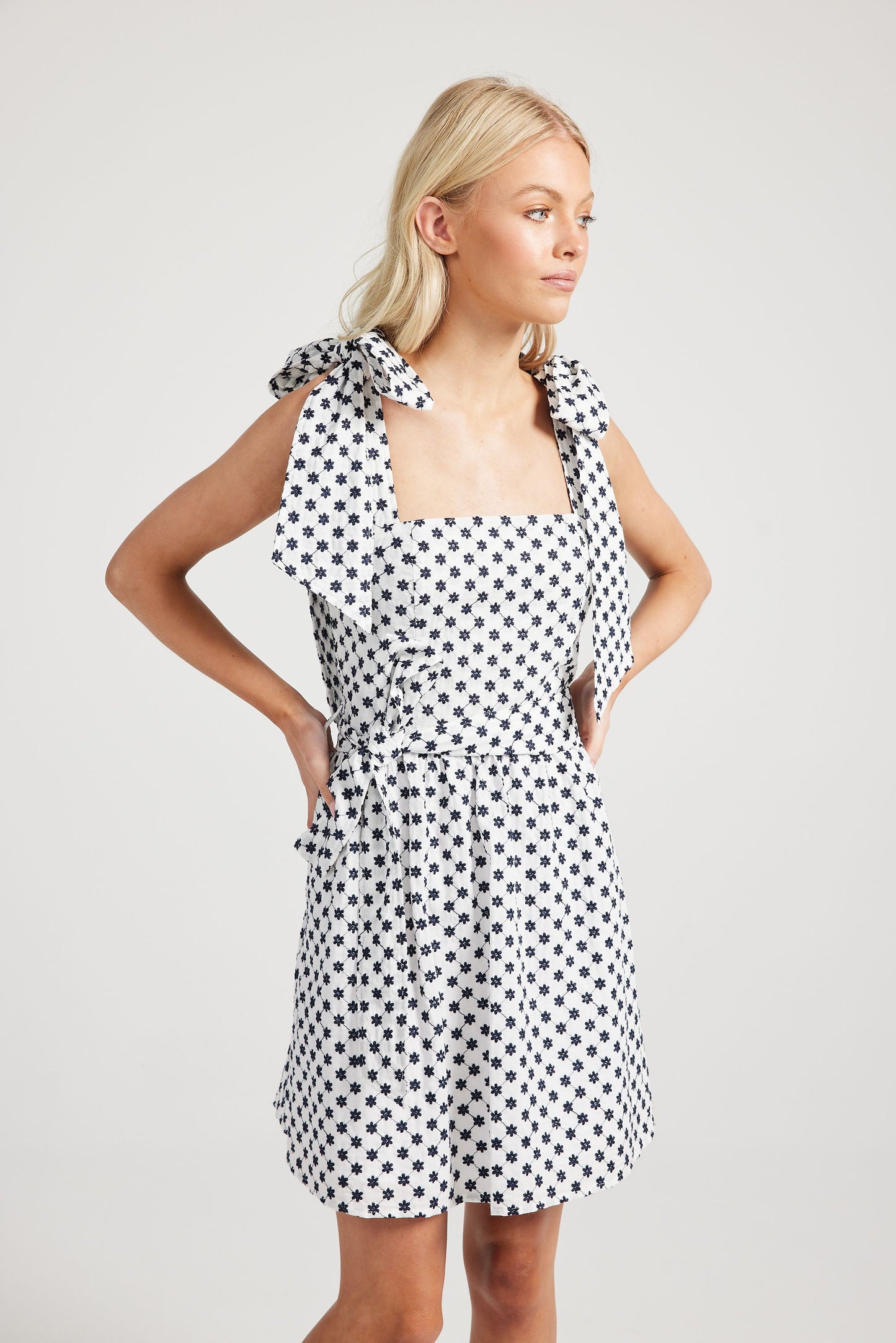 Pippa Mini Dress (Daisy)