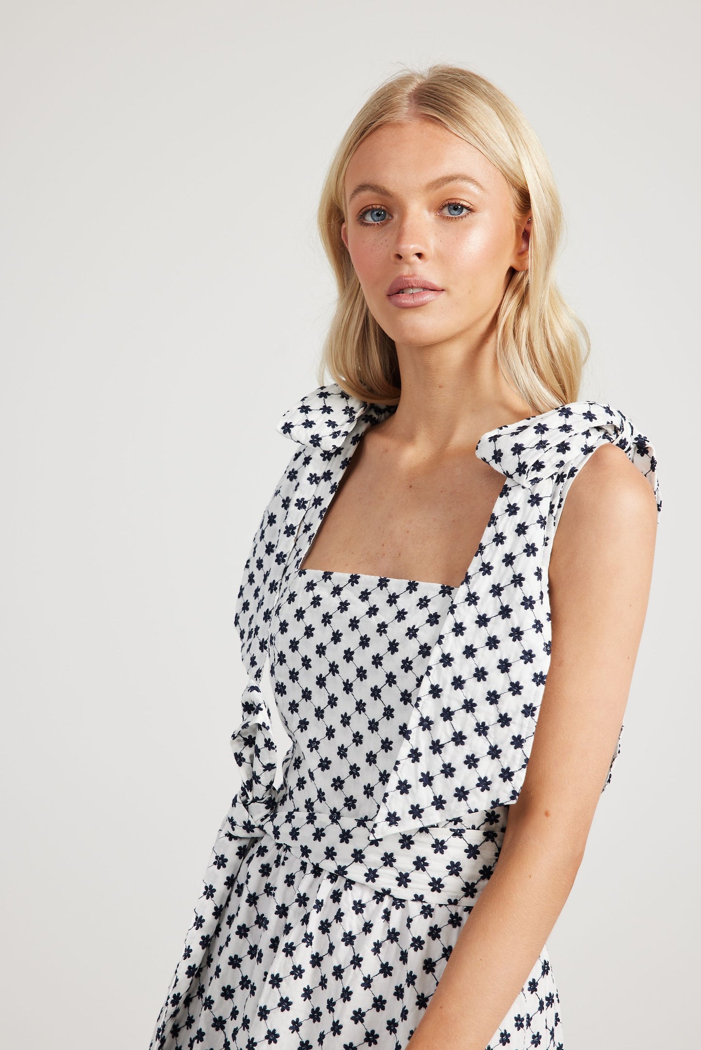Pippa Mini Dress (Daisy)