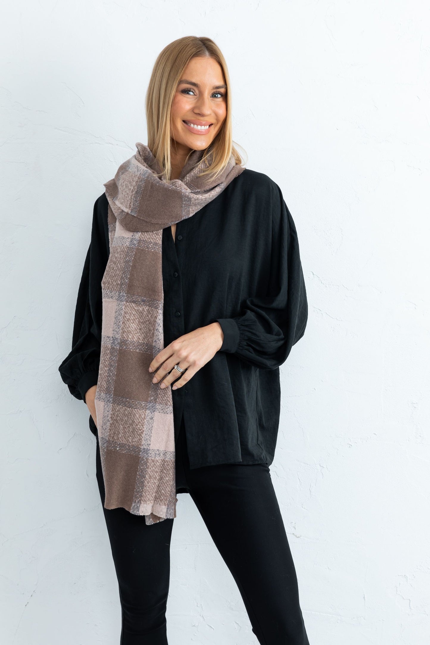 Scott Check Scarf (Taupe + Beige Check)