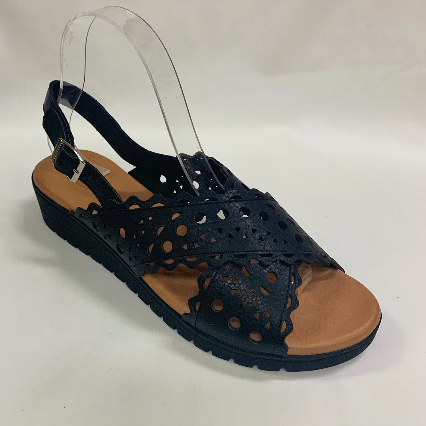 Macee (Black)