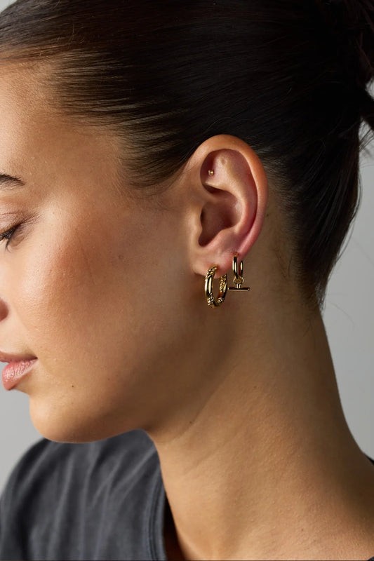 Alannah Hoop (Gold)