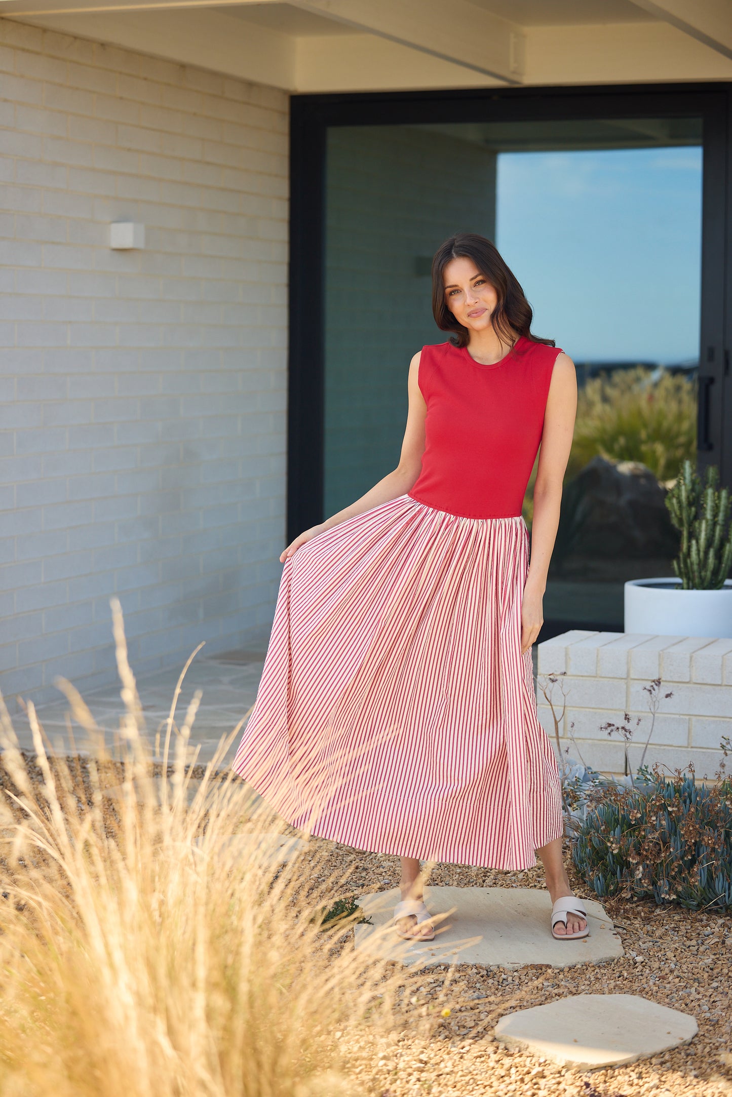 Daphne Dress (White w Red Stripe)