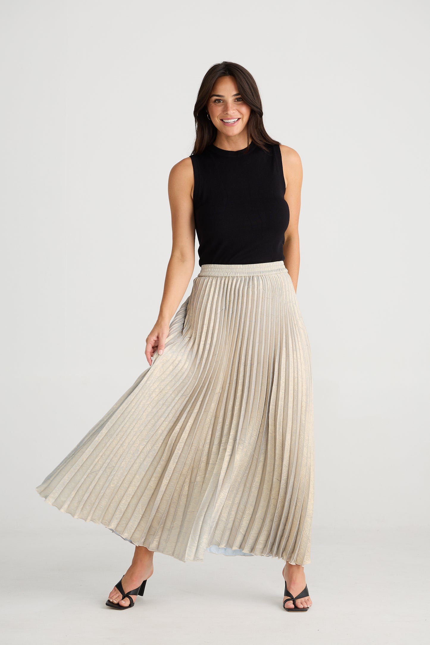 Alias Pleated Skirt (Champagne)