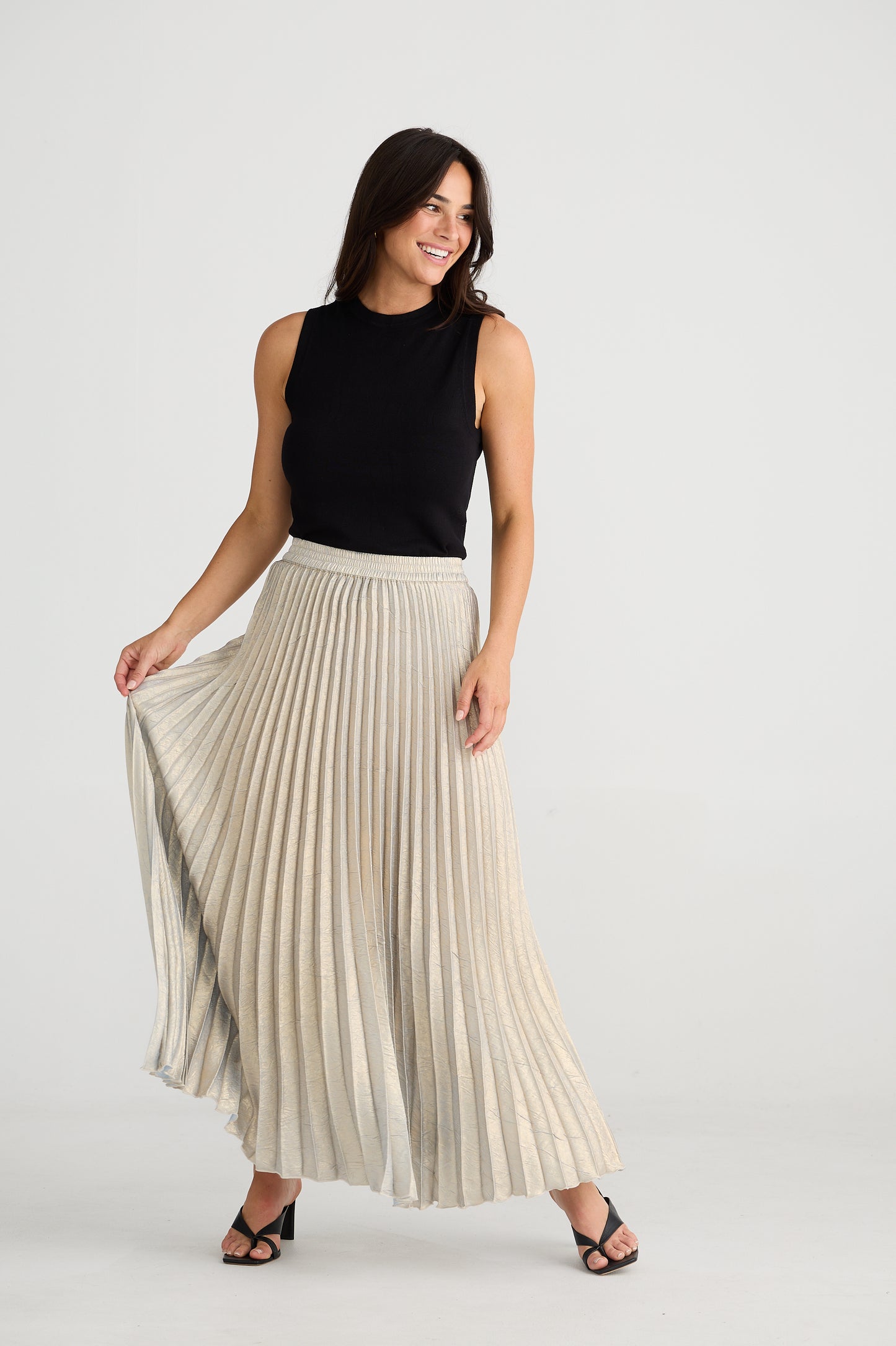 Alias Pleated Skirt (Champagne)