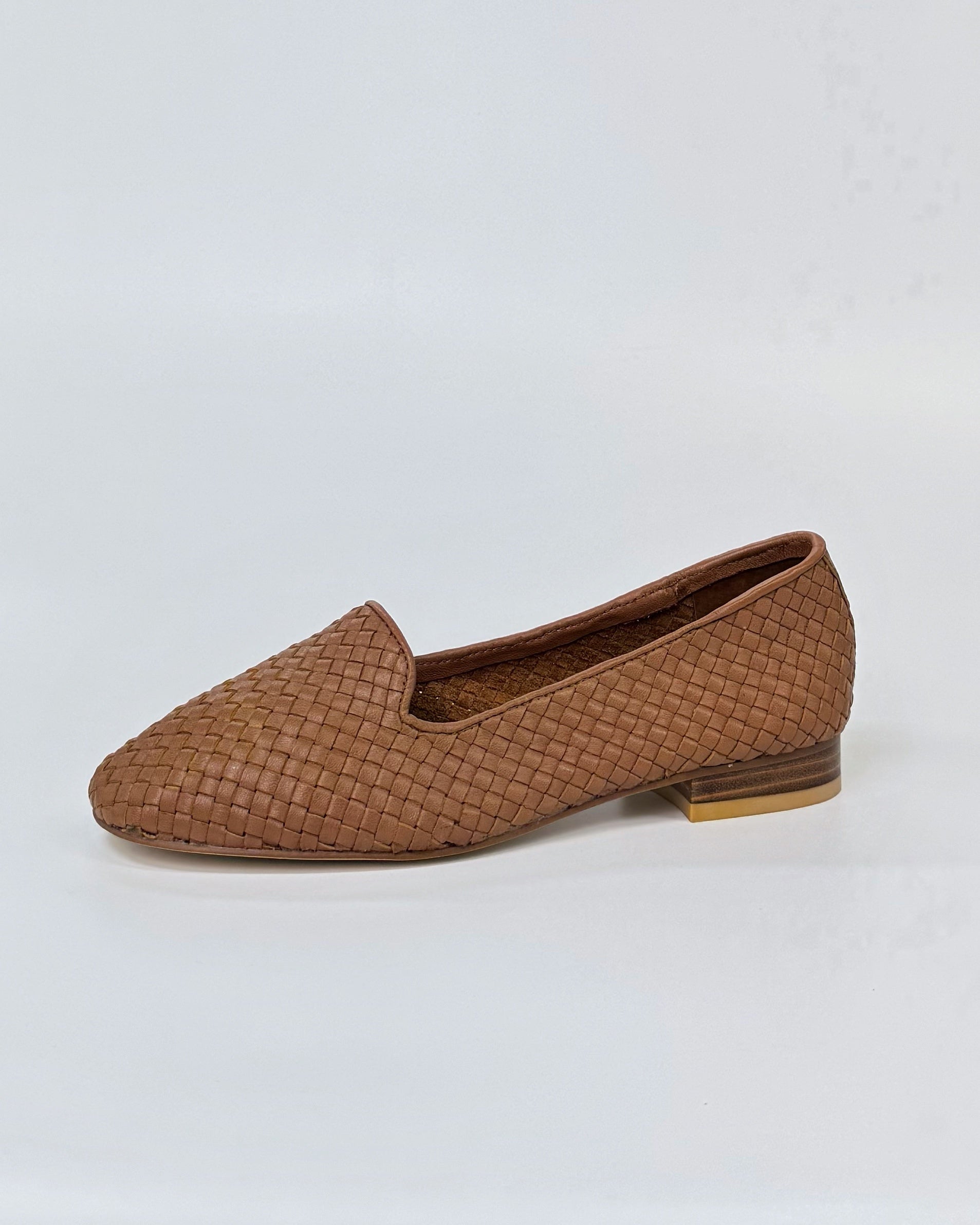 Luna Sole Basel Women's Flat Loafer Coconut Woven Leather | Women's Shoes | Gretel Lane