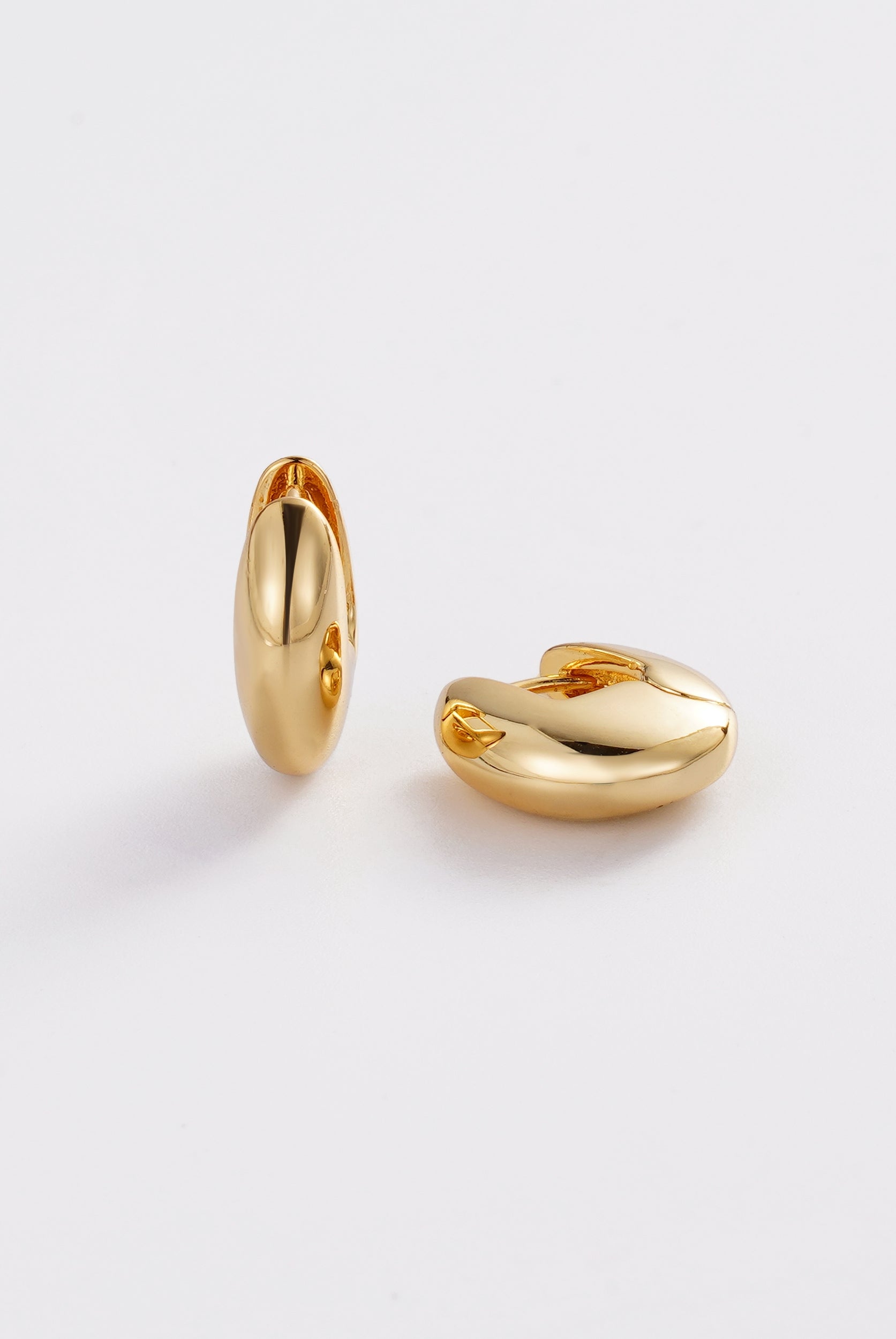 Zafino Carrie Contoured Hoop Gold | Women's Jewellery | Gretel Lane