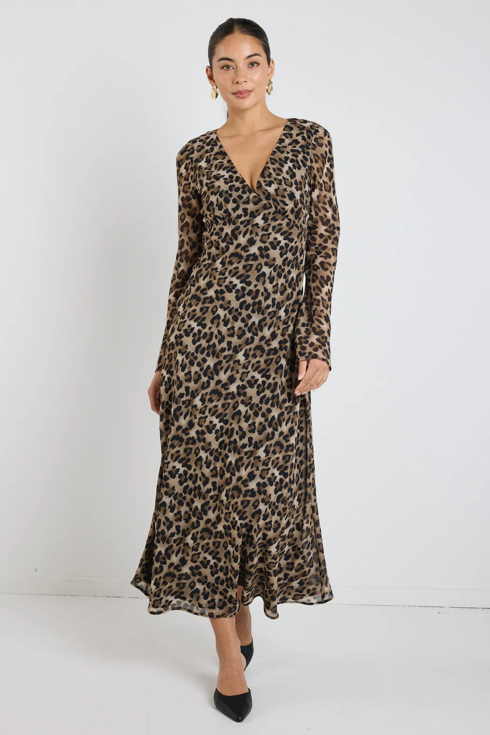 Chateau Georgette Fluted Sleeve V Bias Midi Dress (Leopard)