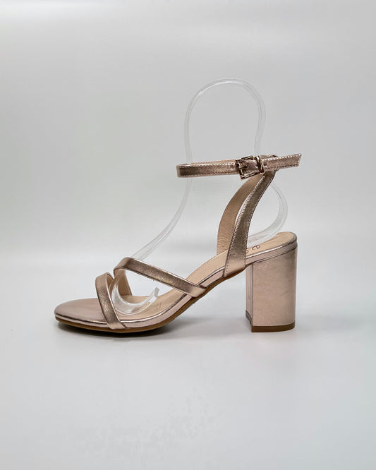 Clara (Rose Gold Metallic)