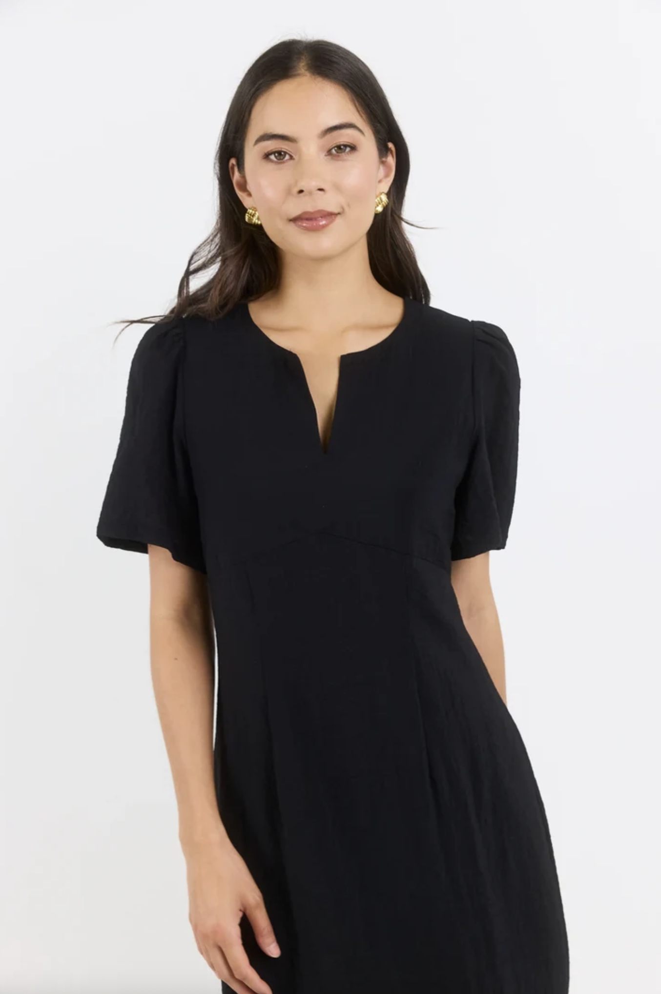 Stories Be Told Commend Shaped Short Sleeve Maxi Dress Black Texture | Women's Dresses | Gretel Lane