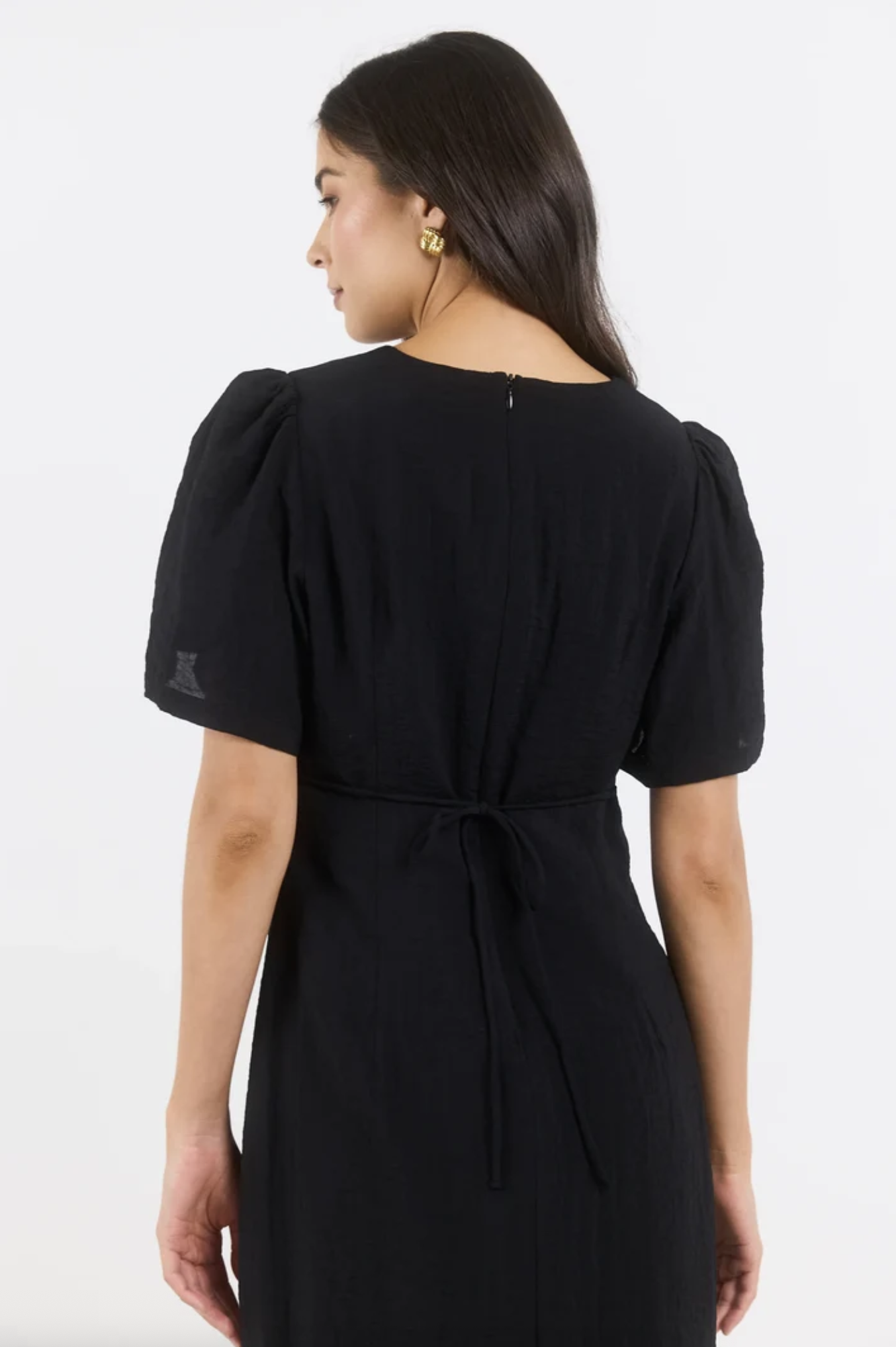 Stories Be Told Commend Shaped Short Sleeve Maxi Dress Black Texture | Women's Dresses | Gretel Lane