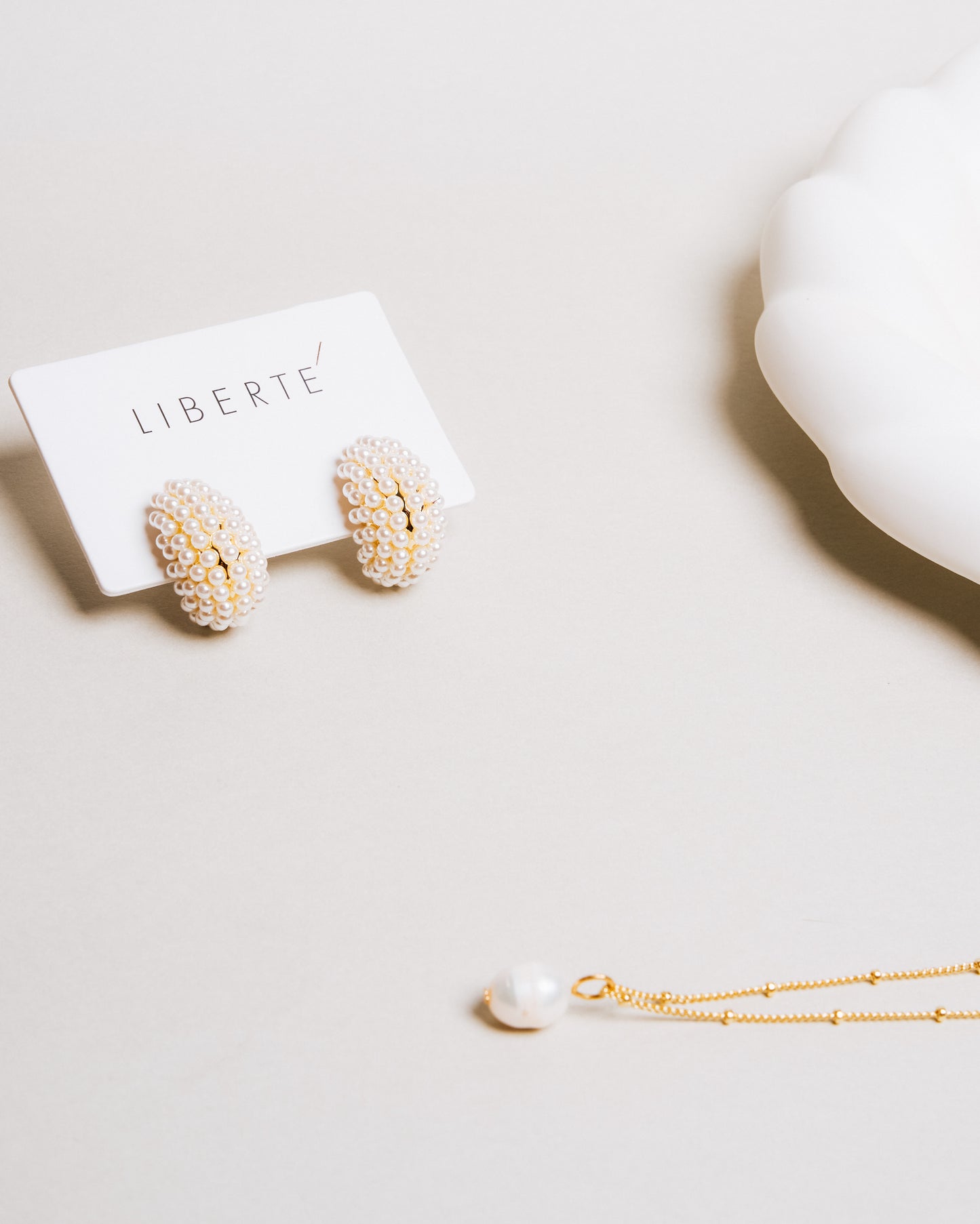 Nessa Pearl Earring (Gold)