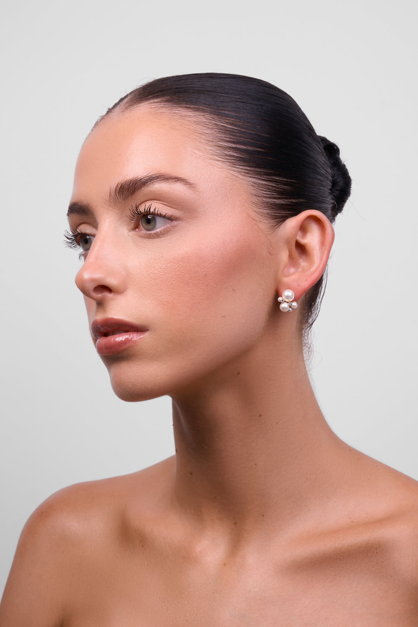Liberté Pearl Cluster Stud in Gold | Women's Earrings | Gretel Lane