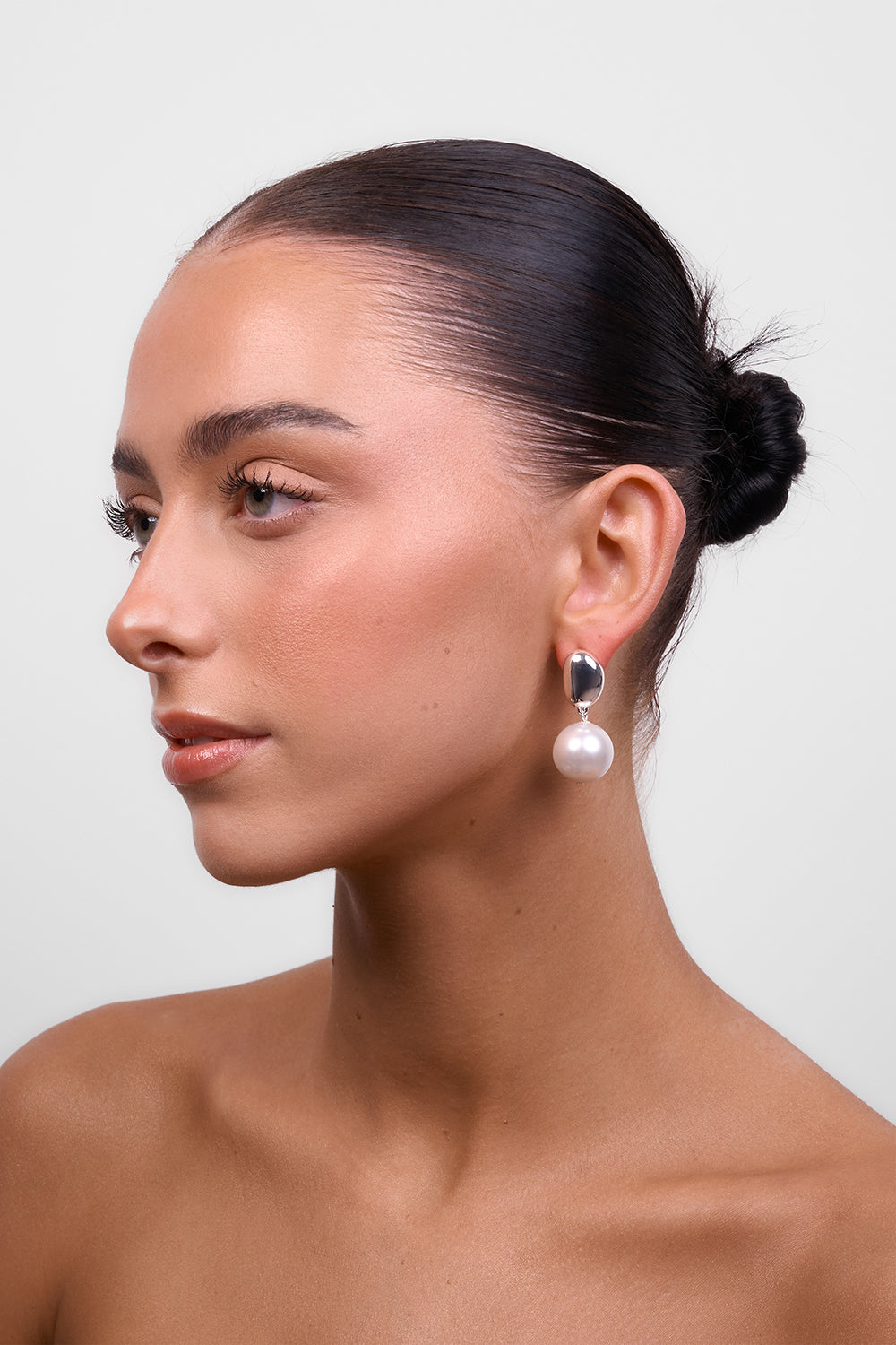Selma Pearl Earring (Silver)