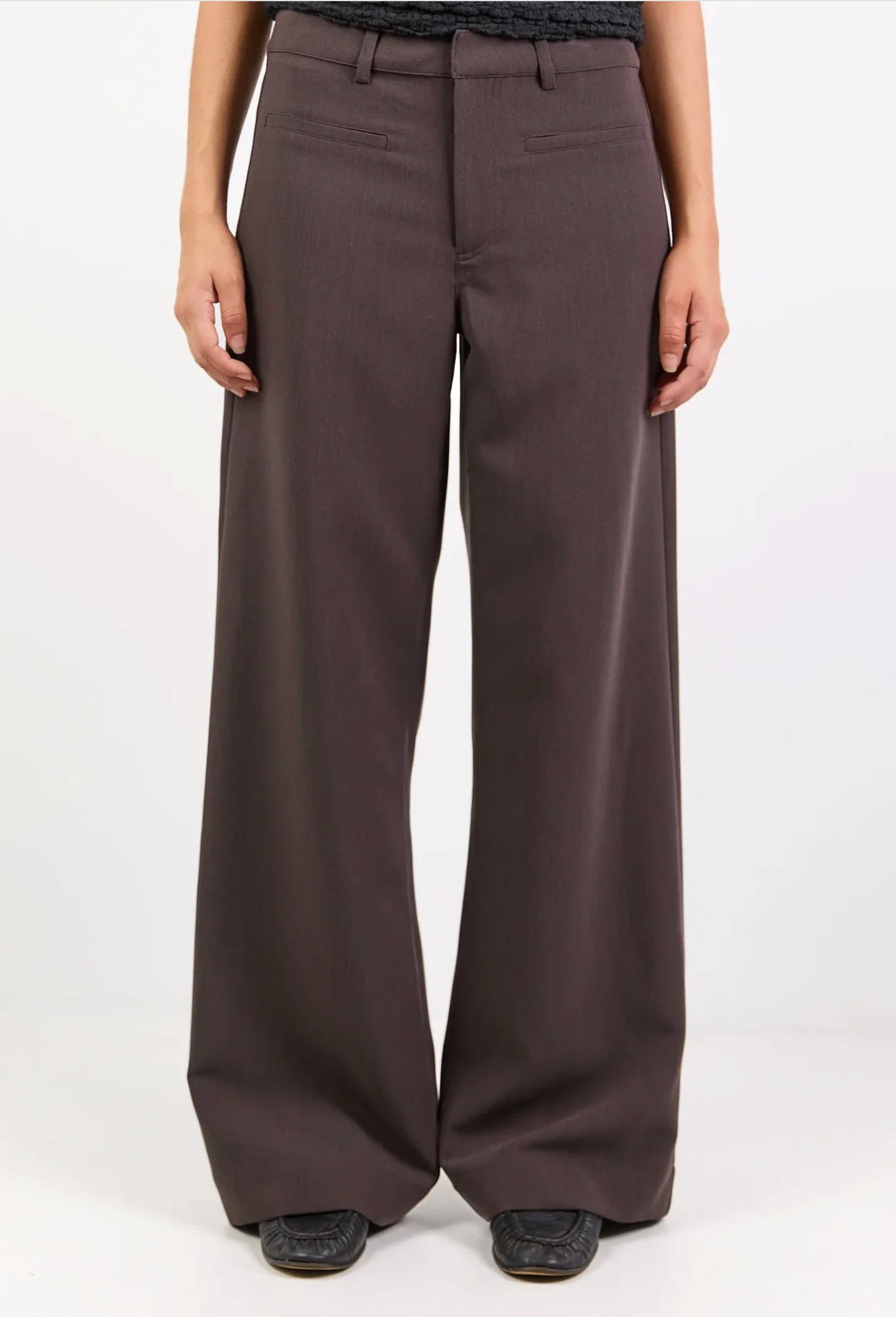 Stories Be Told Fierce Low Rise Stretch Wide Leg Pants Chocolate | Women's Pants | Gretel Lane