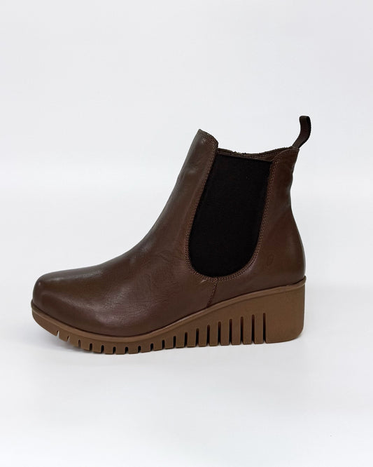 Sala Women's Fox Praline Leather Platform Ankle Boot | Gretel Lane