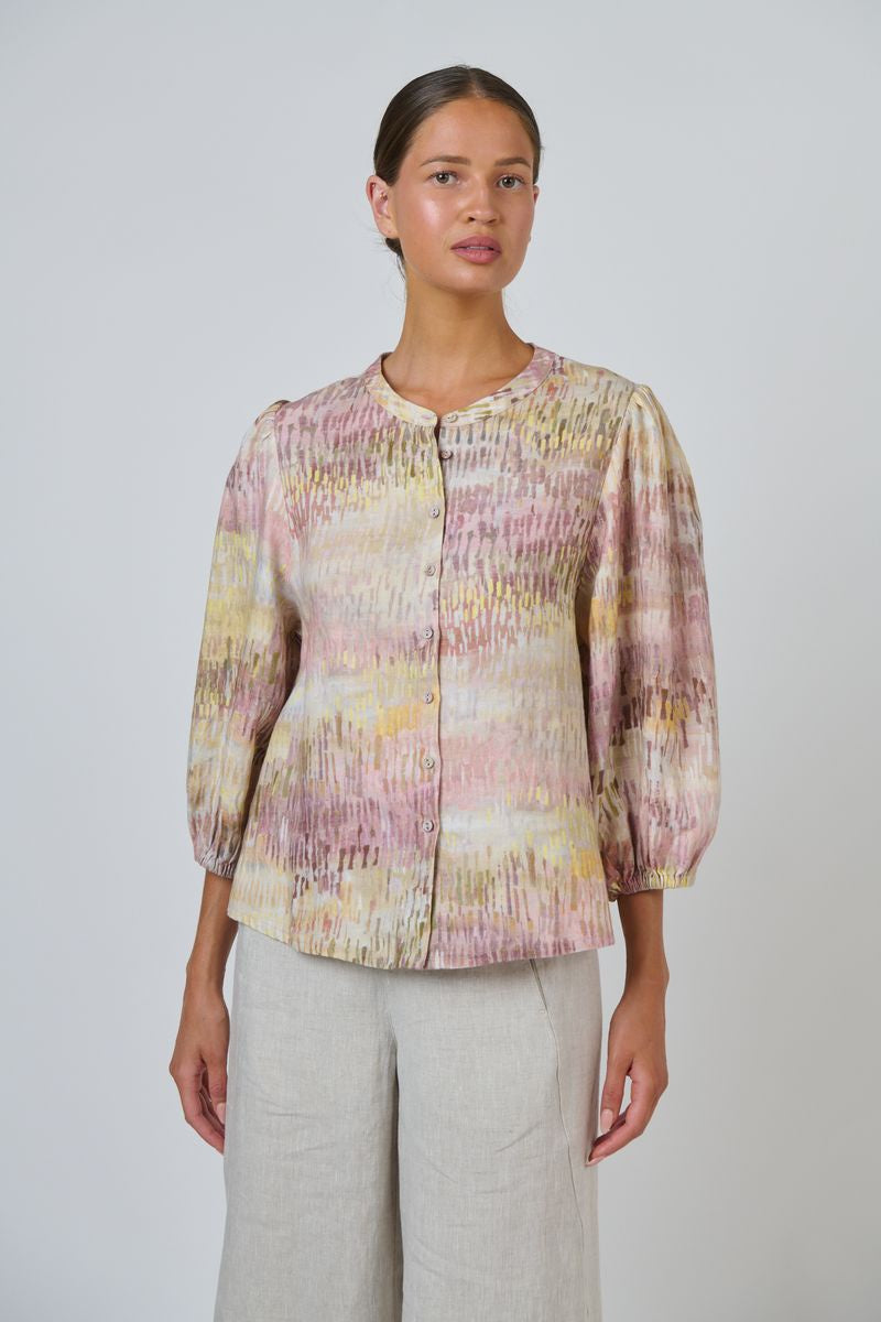 Naturals by O&J GA590 Women's Linen Puff Sleeve Top Jardin Print | Women's Clothing | Gretel Lane