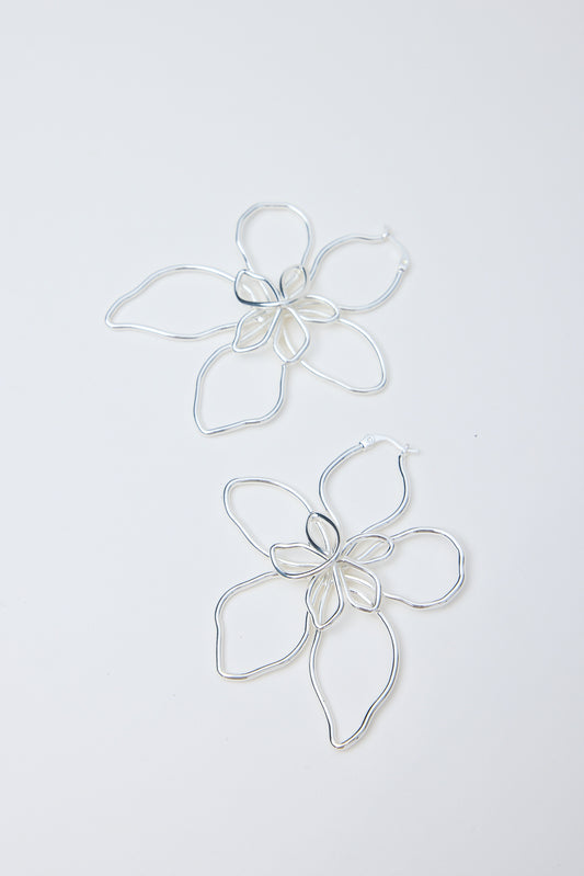 Jola Earrings (Silver)