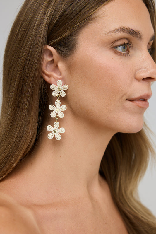 Camilla Earrings (Off White)