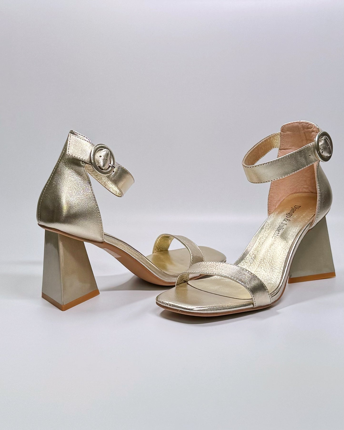 Haidar (Pale Gold)