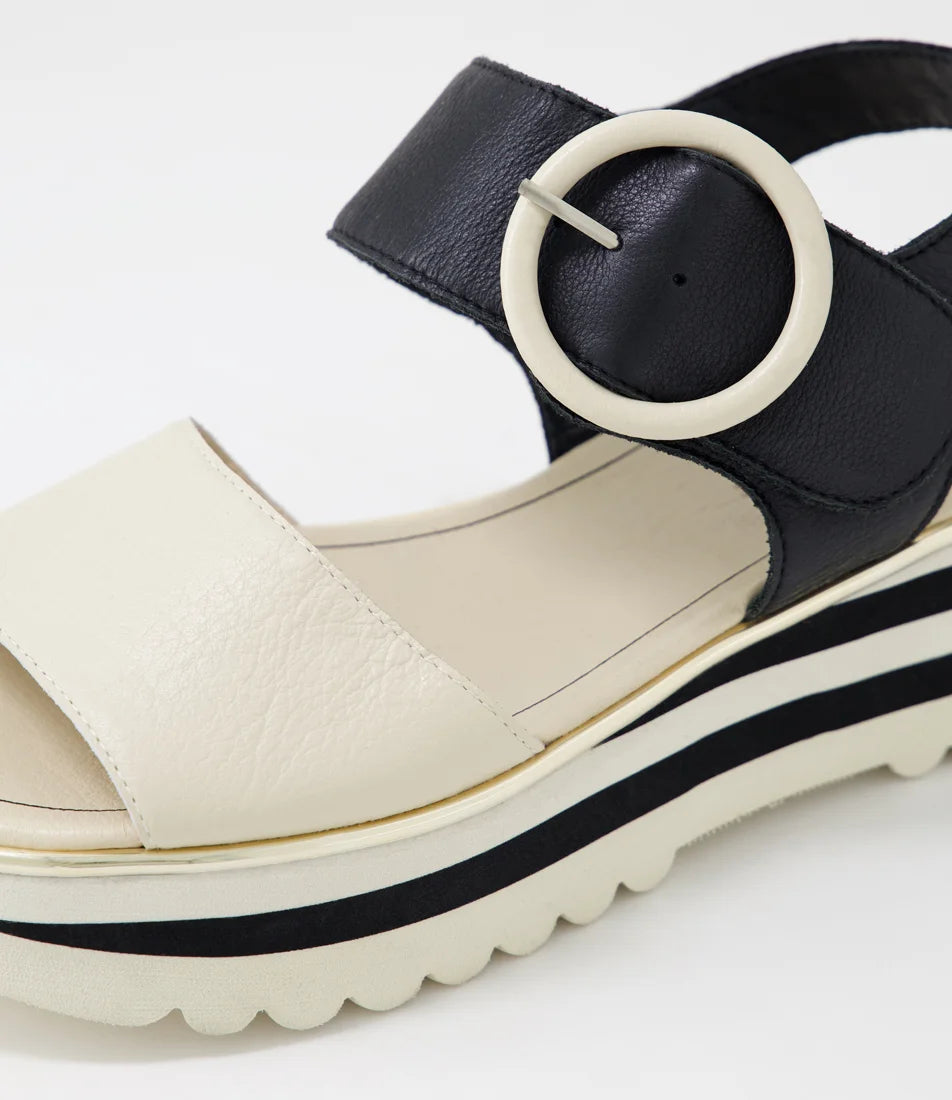 Harlows (Milk-Black)
