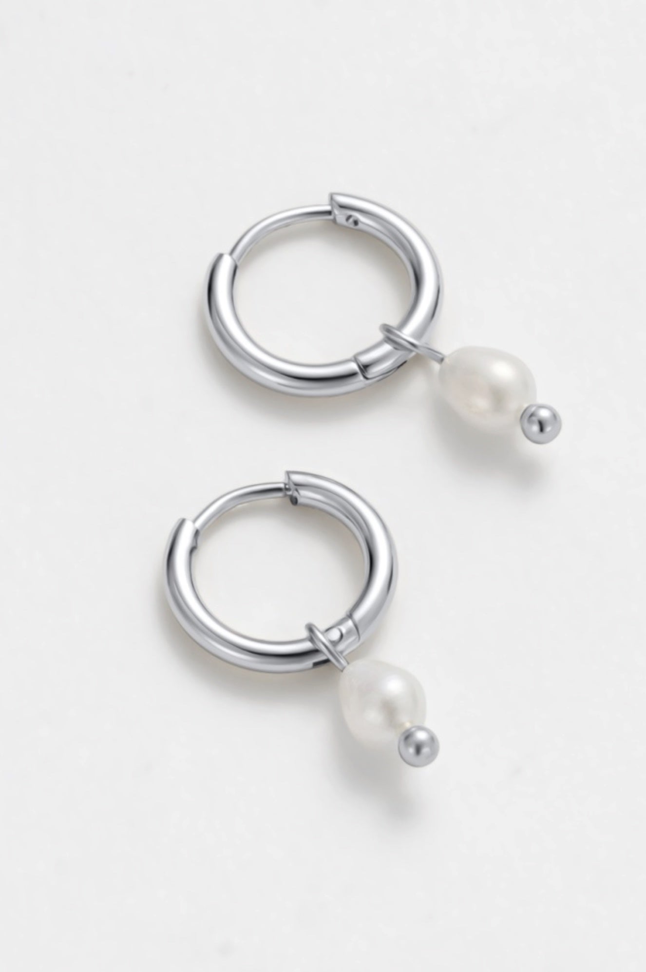 Heidi Pearl Hoop (Silver)