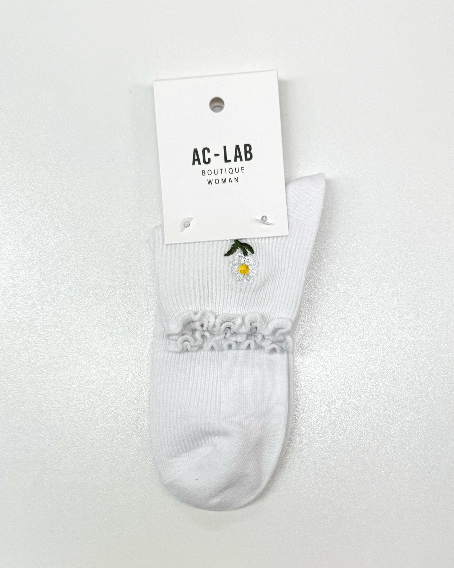 Qtr Crew Sock (Frill Embroidered Daisy)