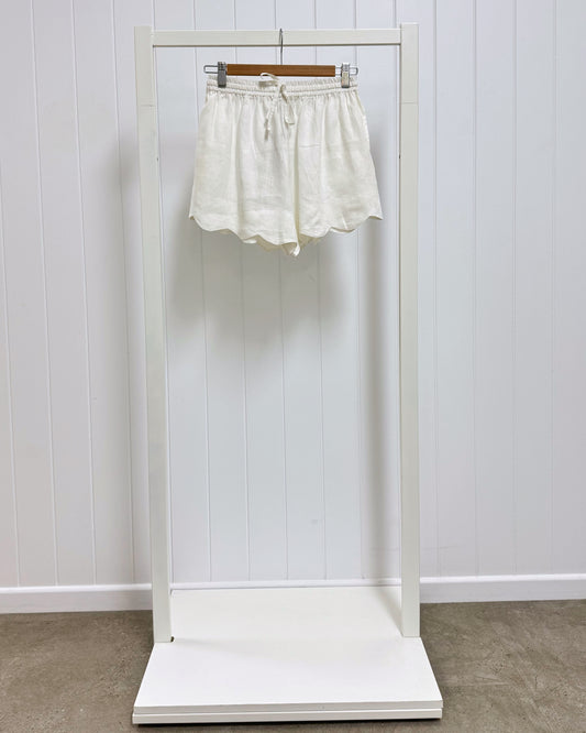 Nadia Shorts (White)
