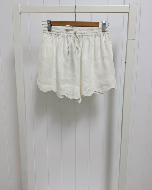 Nadia Shorts (White)