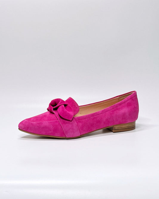 Deez (Raspberry Suede)