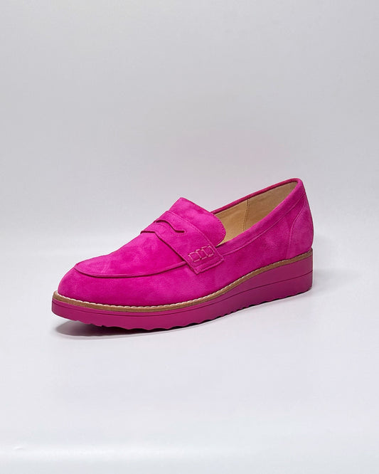 Oley (Fuchsia-Fuchsia Suede)
