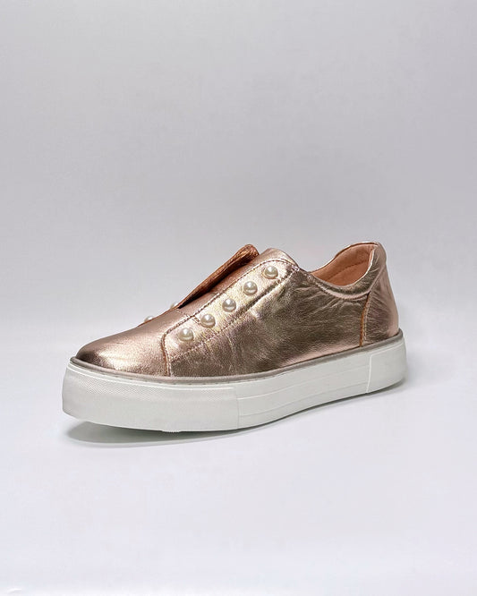 Fearl (Pale Rose Gold)