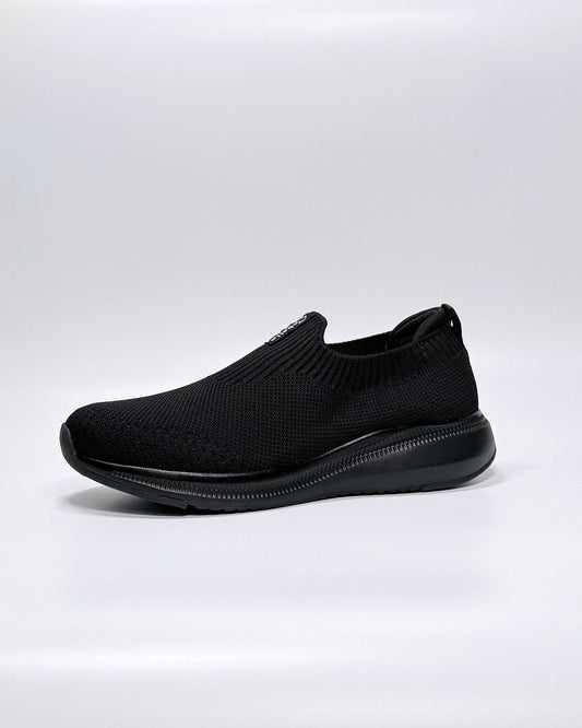 Stride (Jet Black)