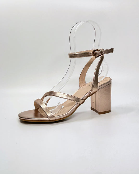 Clara (Rose Gold Metallic)